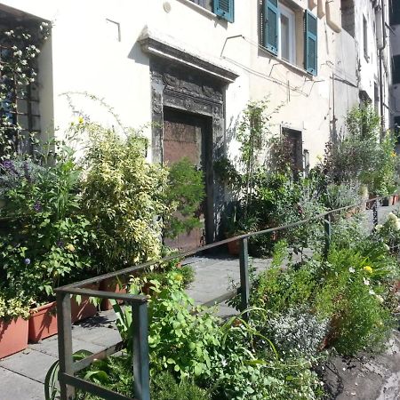 B&B Camera Con Vista Genua Buitenkant foto